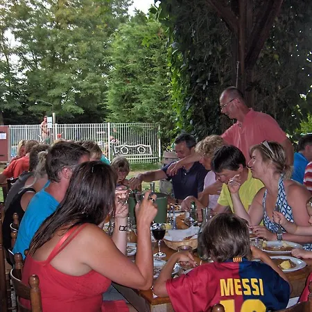 D'hotes Domaine Du Bourg 3*